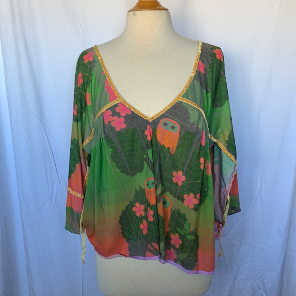 Vintage Custo Barcelona blouse with tied sleeves